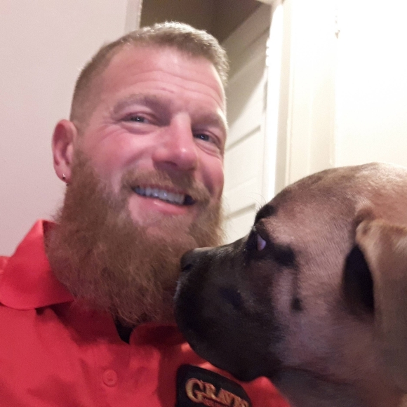 Meet your Posher, Matt - Picture 3 of 5